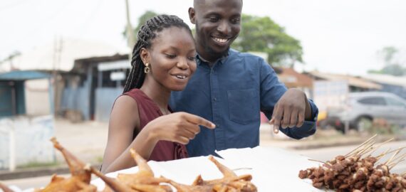 african-people-getting-some-street-foodLSDC7